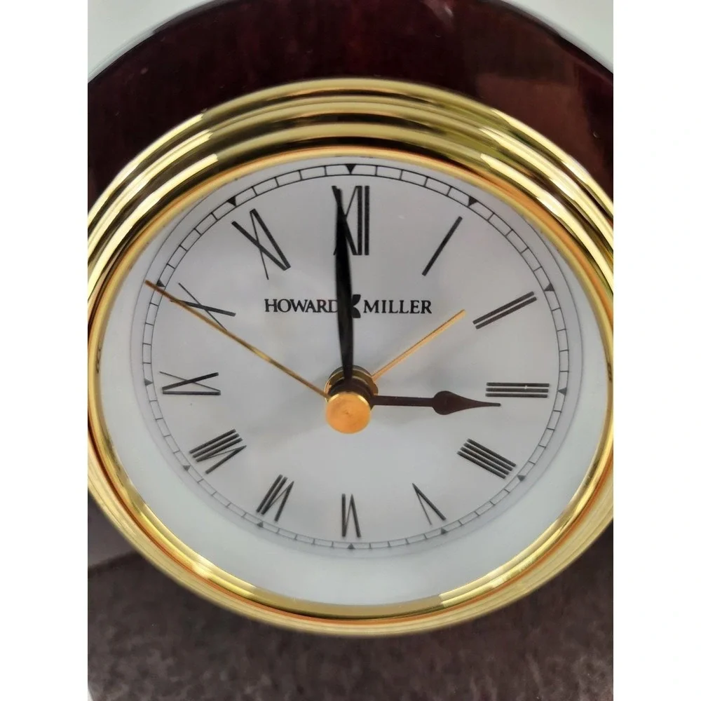 Vtg Howard Miller Desk Alarm Clock Mahogany Wood Grain Look Brass Table Battery
